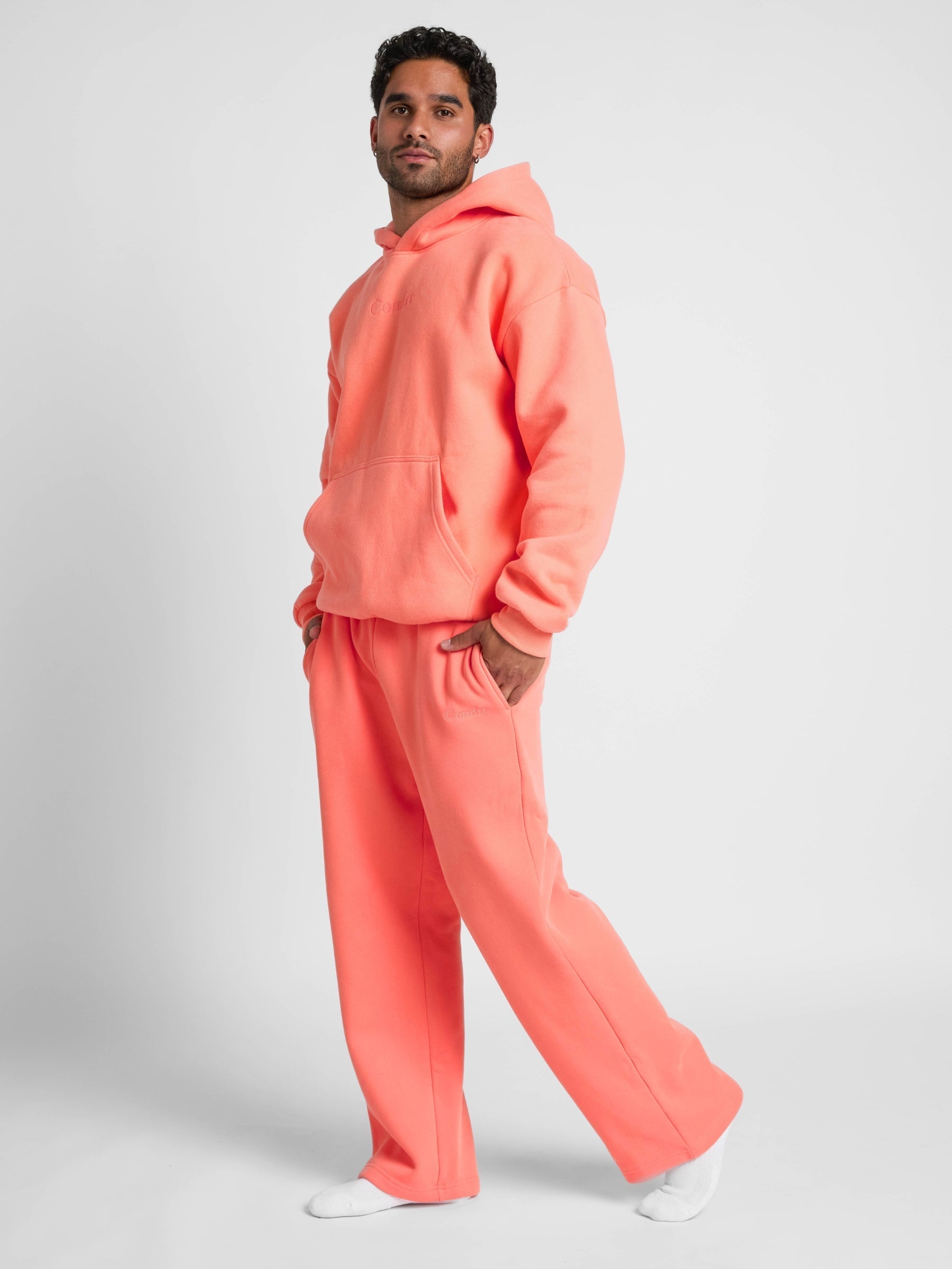 Signature Straight Leg Sweatpants